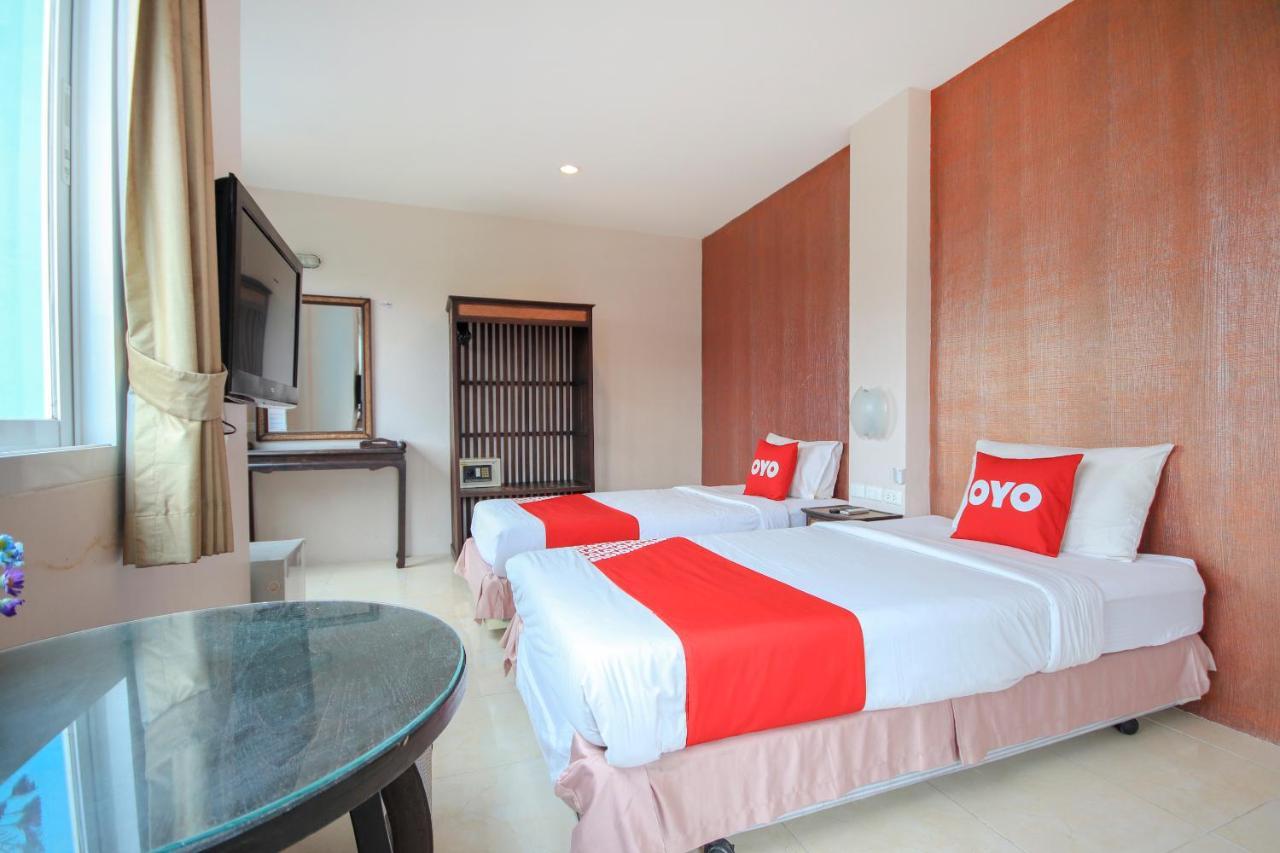 OYO 75321 Gemma Patong Phuket Exterior foto