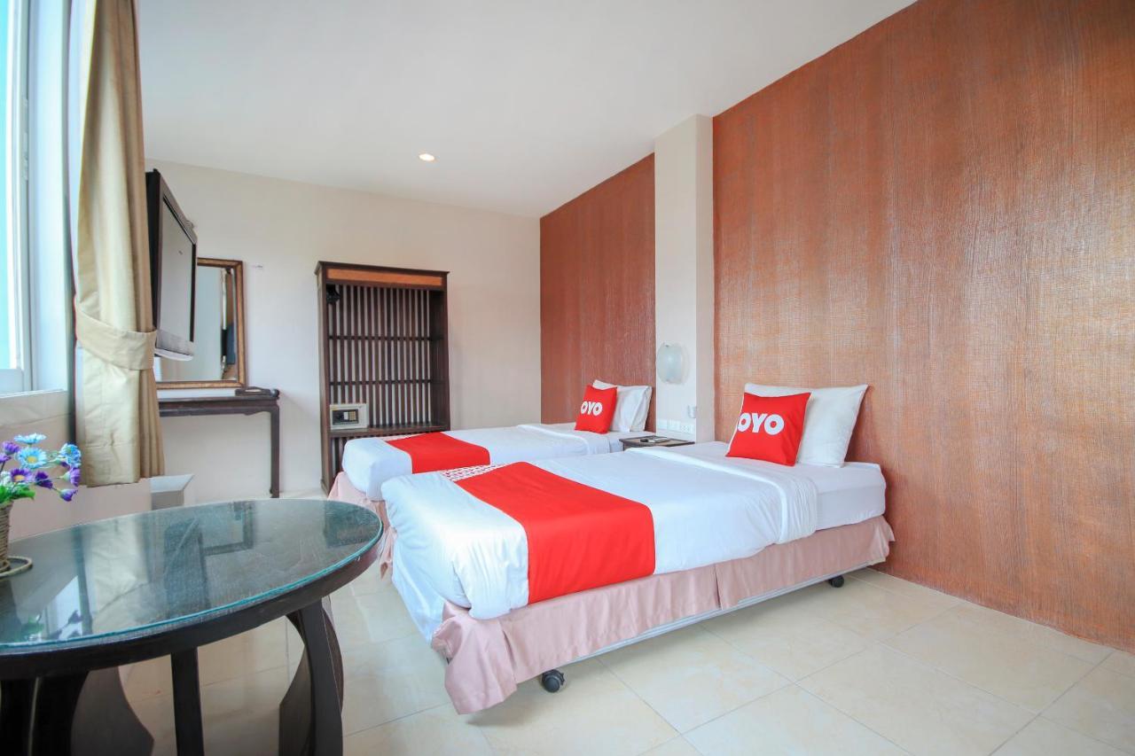 OYO 75321 Gemma Patong Phuket Exterior foto