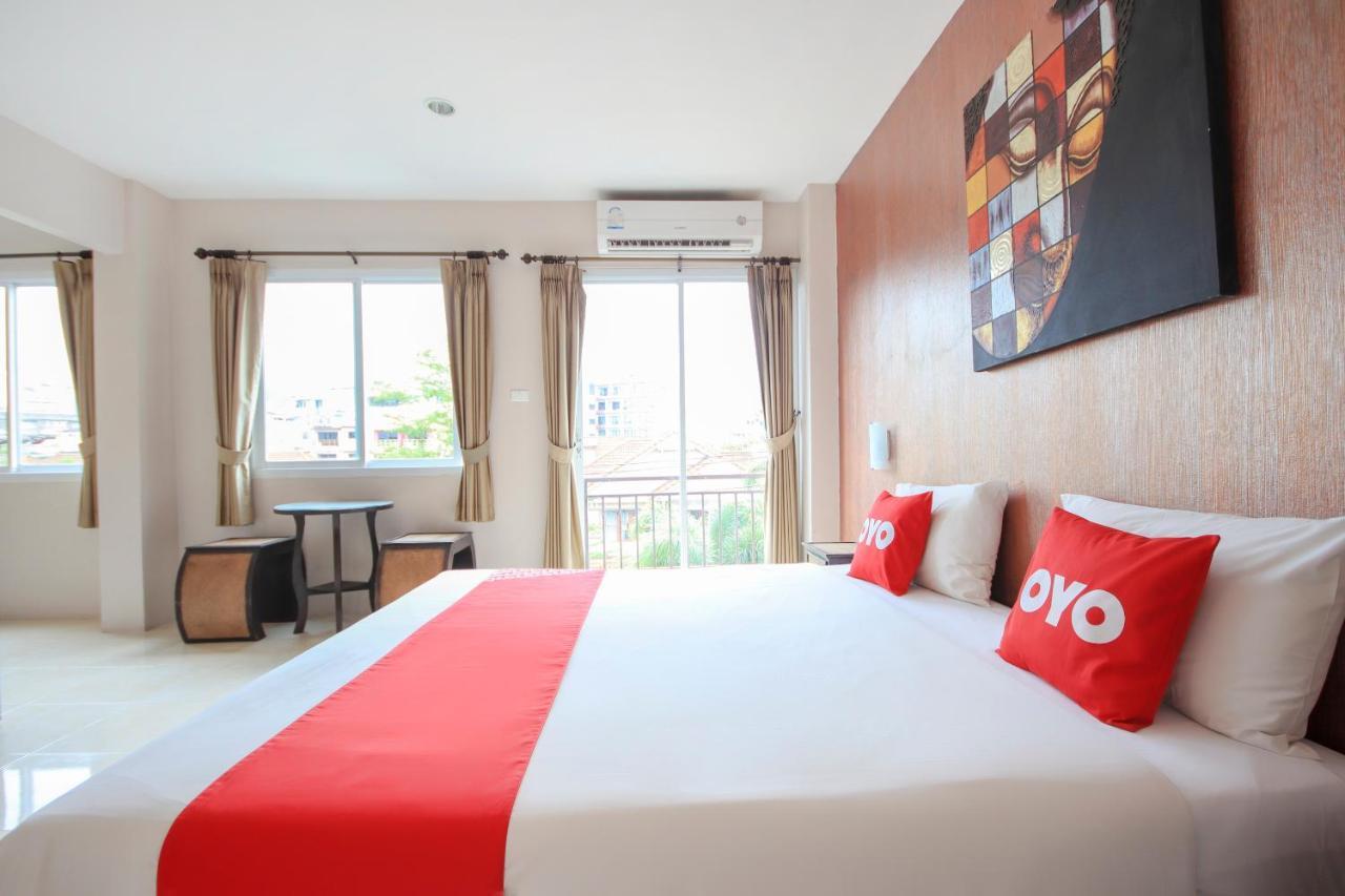 OYO 75321 Gemma Patong Phuket Exterior foto